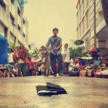 dompet siapa ini ? by je 